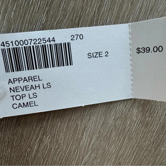 Chico’s Neveah Long Sleeve knit top-size 2 - Picture 6 of 6